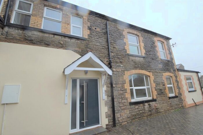 2 Bedroom Cottage To Rent In Eastgate Cottage, CF71