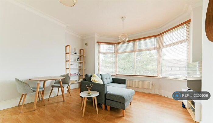 1 Bedroom Flat To Rent In Grayham Road, New Malden, KT3