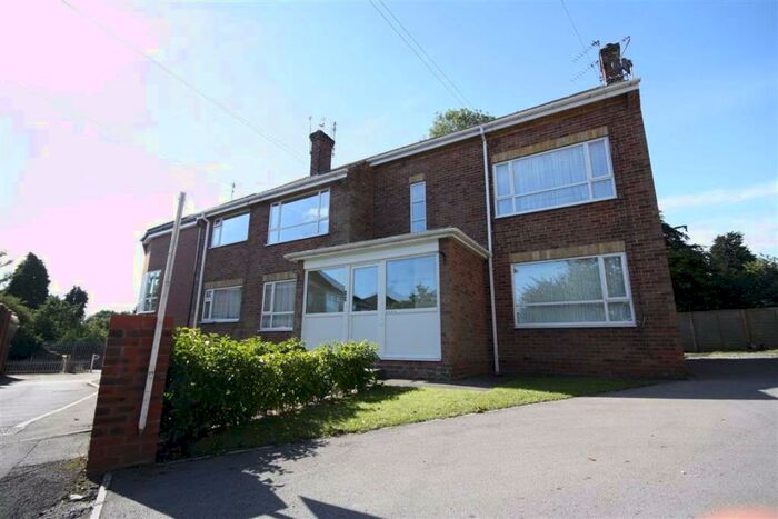 2 Bedroom Flat To Rent In Birkdale Close, Kirk Ella, HU10