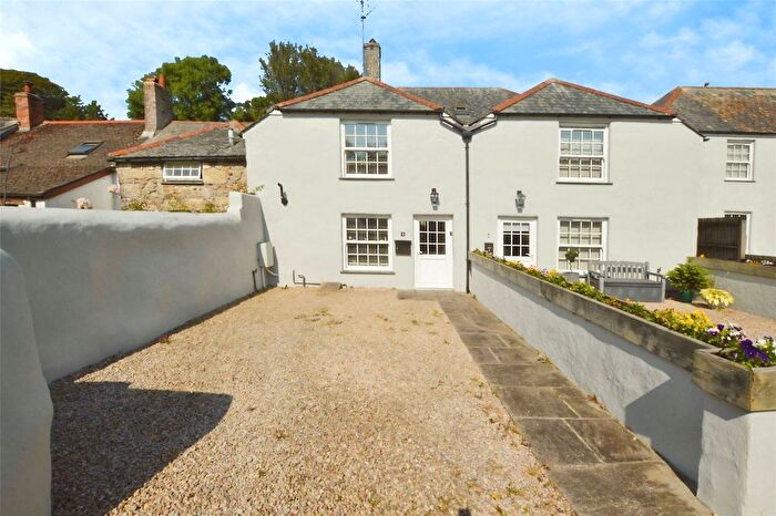 3 Bedroom Cottage For Sale In Millpond Avenue, Hayle, Cornwall, TR27