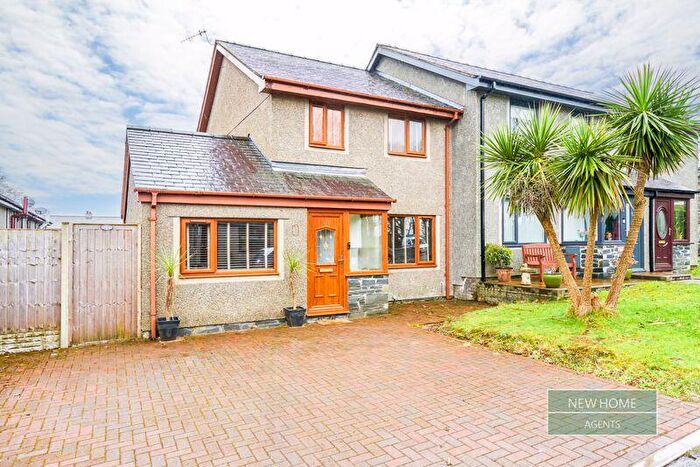 3 Bedroom End Of Terrace House For Sale In Maes Y Garth, Minffordd, Penrhyndeudraeth, LL48