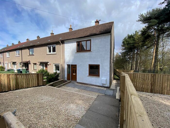 2 Bedroom End Of Terrace House To Rent In Strathtay Road, Perth, PH1