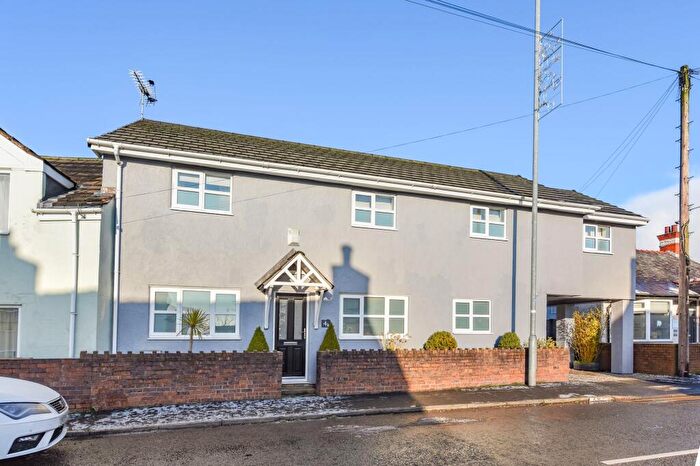 1 Bedroom Apartment For Sale In B Chester Road, Penyffordd, CH4