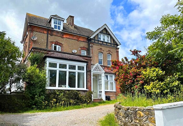 2 Bedroom Flat To Rent In Filsham Road, St. Leonards, TN38