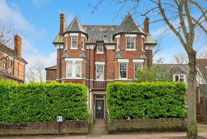 1 Bedroom Flat To Rent In Shepherds Hill, London, N6