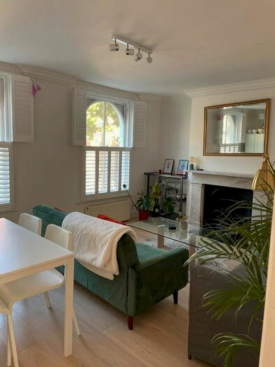 3 Bedroom Flat To Rent In Harwood Road, London, SW6