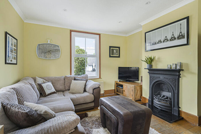 4 Bedroom Detached House For Sale In Main Street, Grendon Underwood, HP18