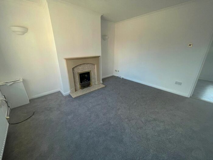 2 Bedroom Semi-Detached House To Rent In Deacon Avenue, Swinton, M27