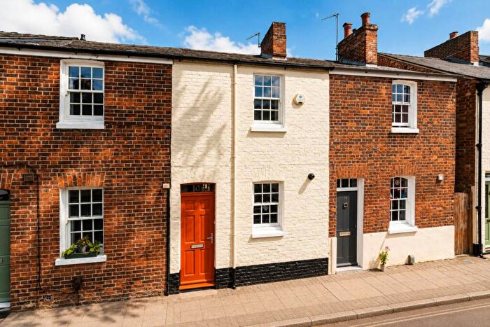 2 Bedroom House For Sale In Bridge Street, Oxford, OX2