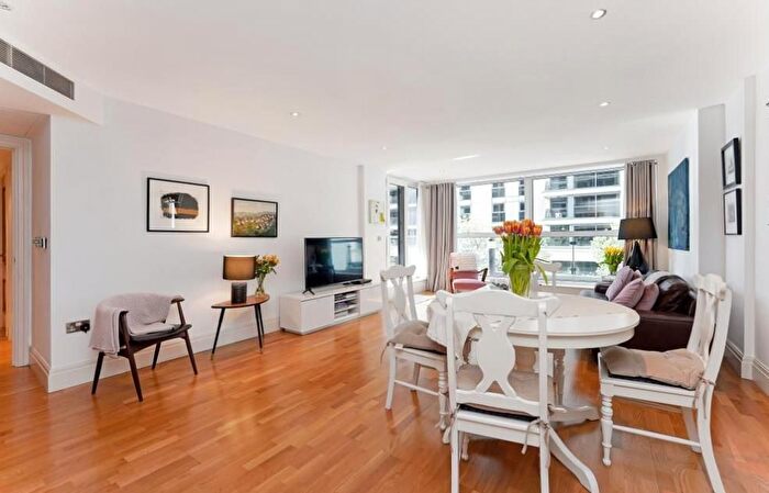 4 Bedroom Flat To Rent In St Johns Wood Park, St Johns Wood, London, W1H