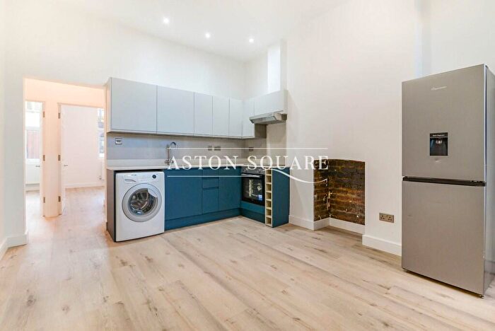 2 Bedroom Flat To Rent In Brent Street, London, NW4