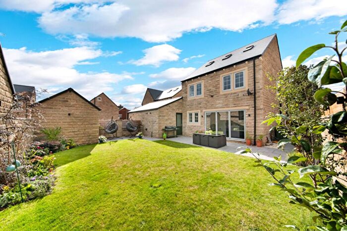 4 Bedroom Detached House For Sale In George Street, South Hiendley, S72