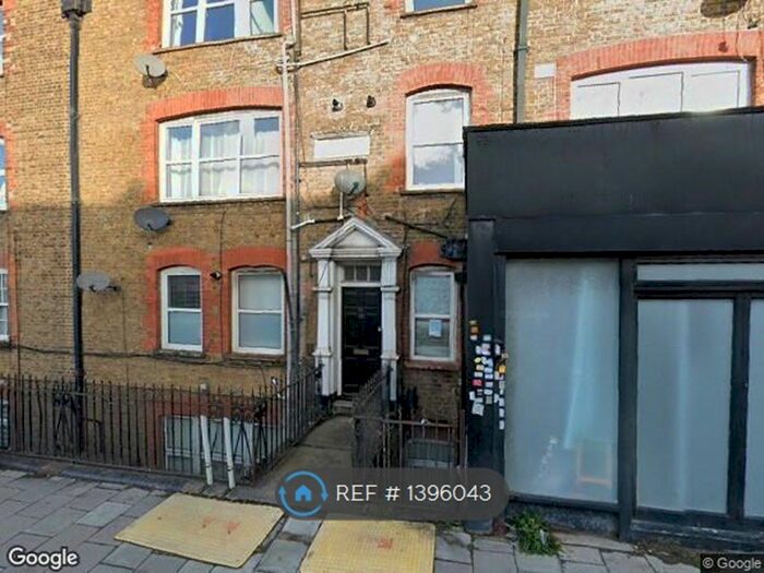 2 Bedroom Flat To Rent In Blackheath Road, London, SE10