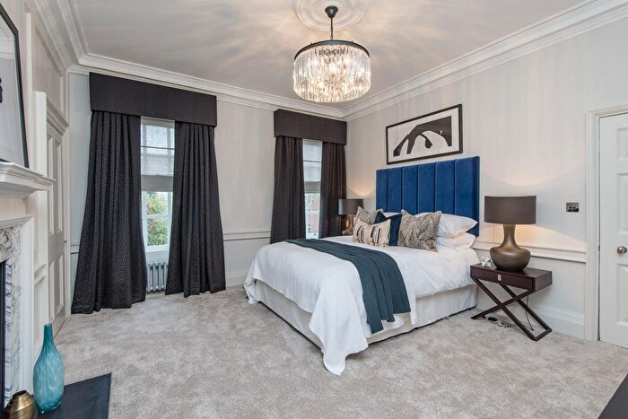4 Bedroom Property To Rent In Paradise Road, Richmond, TW9