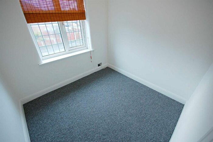 3 Bedroom Property To Rent In Moor Park Road, East Didsbury, Manchester, M20