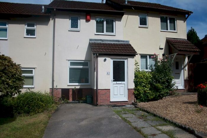 2 Bedroom Terraced House To Rent In Dan Y Darren, CF83