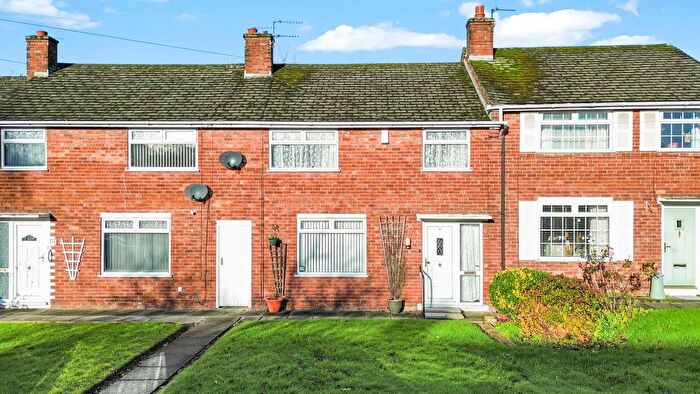 3 Bedroom Semi-Detached House For Sale In Brookhouse Grove, Eccleston, WA10