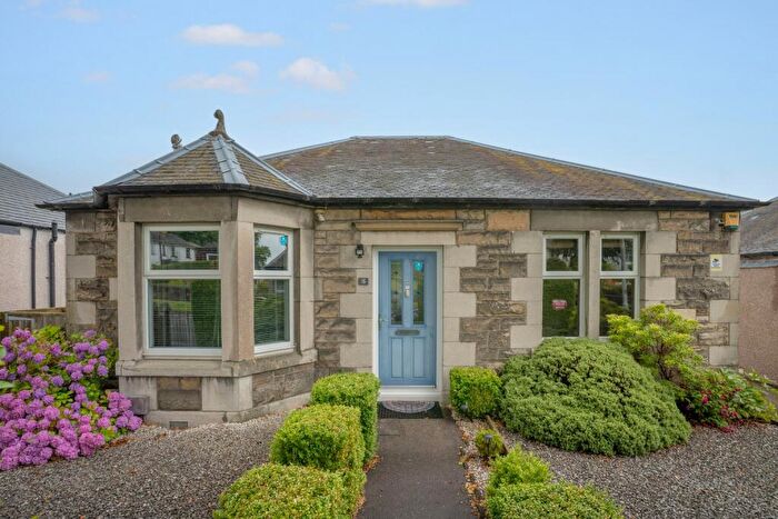 4 Bedroom Detached House For Sale In Aberdour Road, Dunfermline, KY11