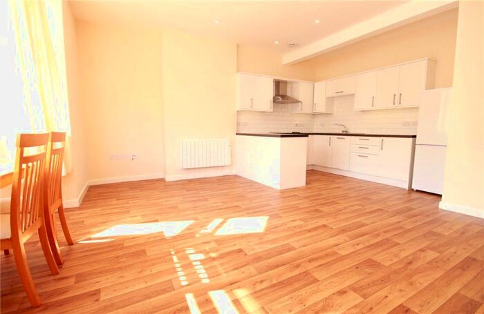 3 Bedroom Flat To Rent In Bridge Street, Pinner, HA5