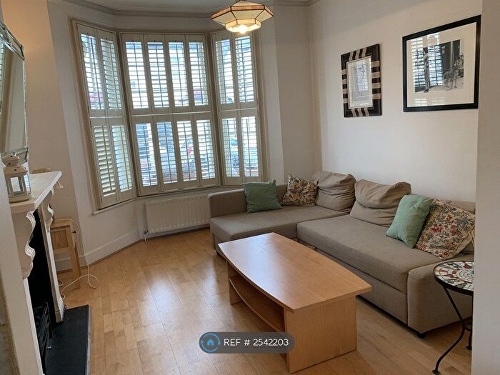 1 Bedroom Flat To Rent In Prothero Road, London, SW6