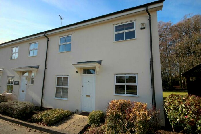 2 Bedroom Apartment To Rent In Hillersden Court, Ampthill, Bedfordshire, MK45