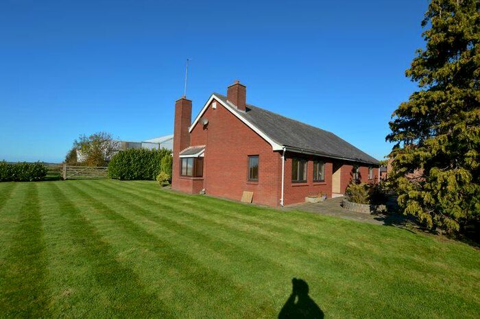 3 Bedroom Detached Bungalow To Rent In Hillview Bungalow, White Dial Farm, Moss Lane, Burscough, L40
