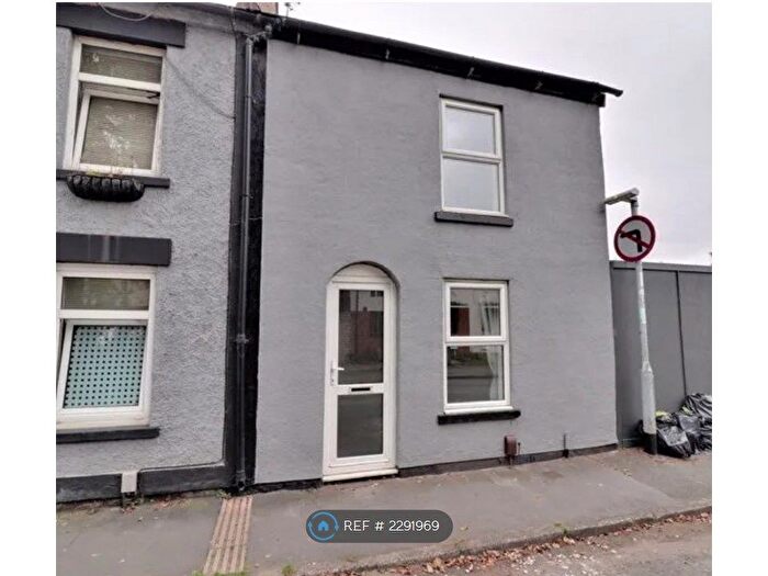 2 Bedroom End Of Terrace House To Rent In Stafford, Stafford, ST16