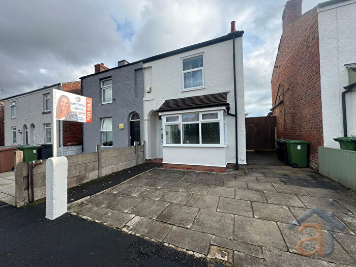 2 Bedroom Semi-Detached House For Sale In Railway Street, Southport, PR8