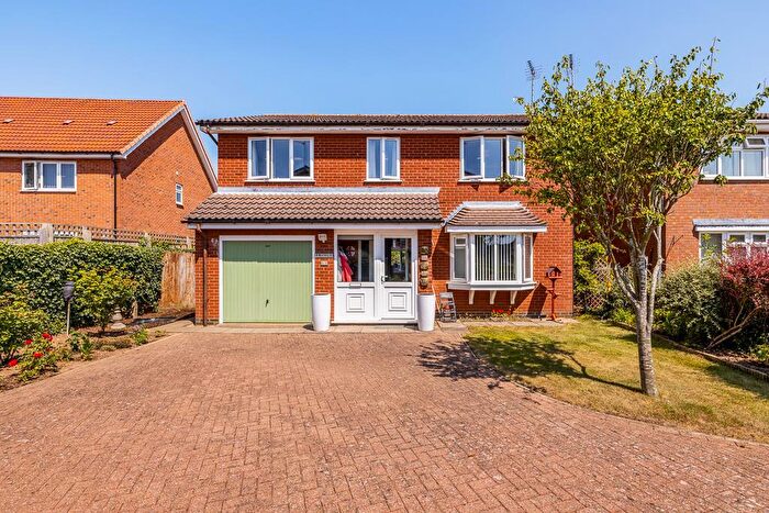 4 Bedroom Detached House For Sale In Dovecotes, Quadring, PE11