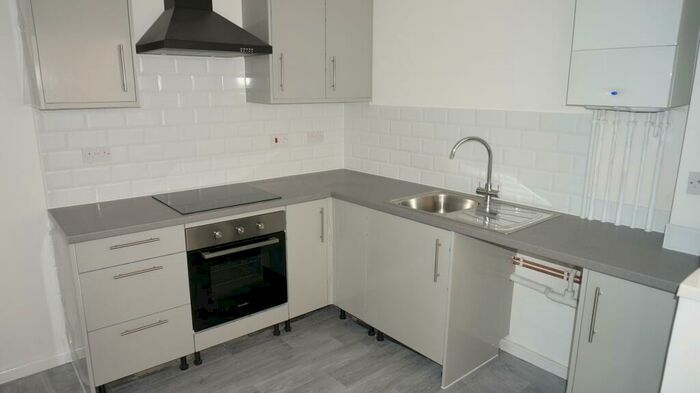 3 Bedroom Semi-Detached House To Rent In The Moorings, Newport, NP19