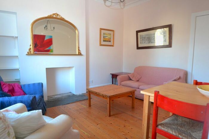 2 Bedroom Flat To Rent In Rosevale Terrace, Edinburgh EH6