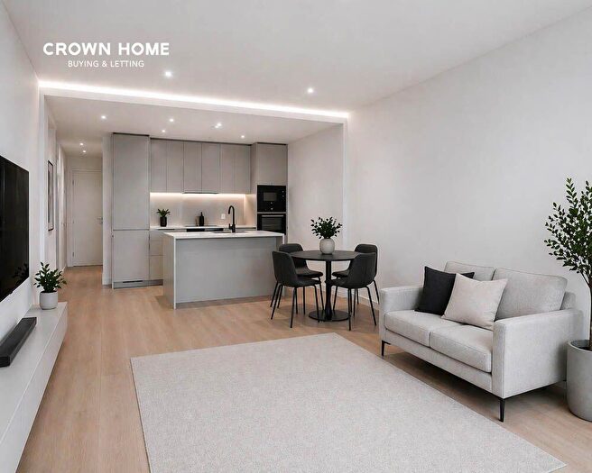 1 Bedroom Apartment To Rent In Hampton Tower, South Quay Plaza, Marsh Wall, Canary Wharf, E14