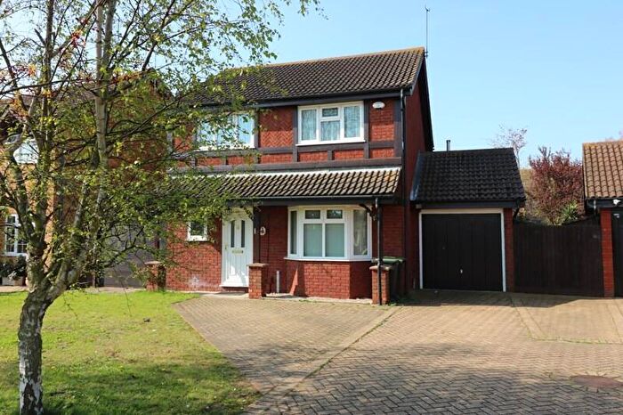 3 Bedroom Detached House To Rent In Mountbatten Drive, Shoeburyness, Southend-On-Sea, Essex, SS3