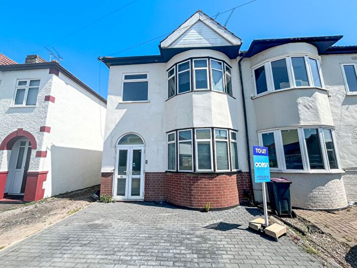 3 Bedroom Semi-Detached House To Rent In Stanfield Road, Southend-On-Sea, SS2
