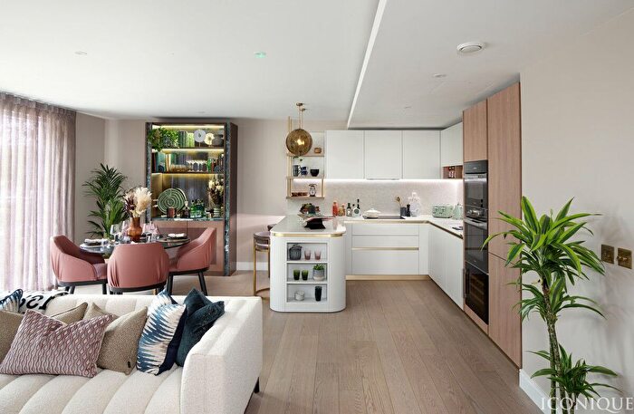 1 Bedroom Flat For Sale In Distillery Wharf Parr's Way, London, W6