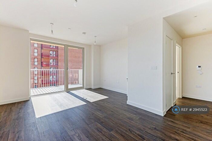 1 Bedroom Flat To Rent In Motion Apartments, Harrow, HA1