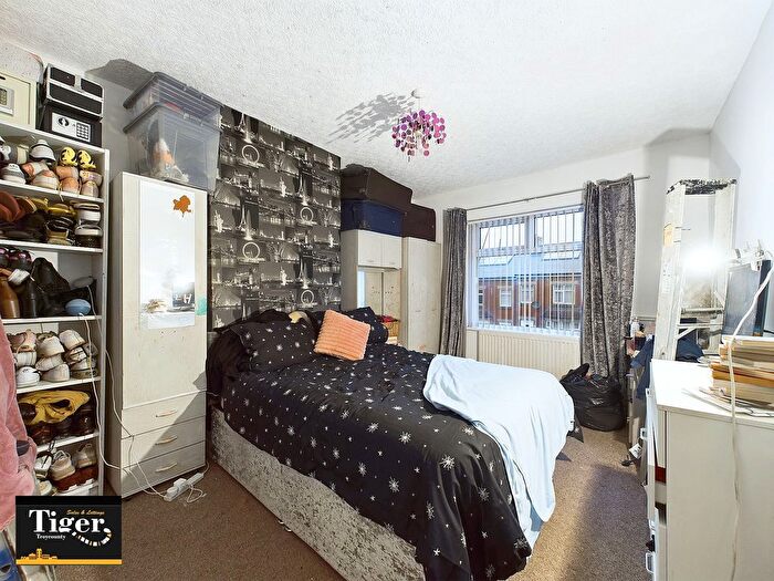 3 Bedroom Terraced House For Sale In Keswick Road, Blackpool, FY1