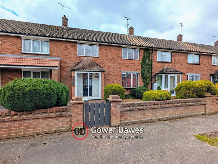 3 Bedroom Terraced House For Sale In St Francis Way, Chadwell St.Mary, RM16
