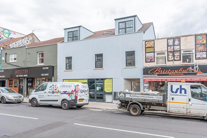 3 Bedroom Flat To Rent In Gloucester Road - Bishopston, BS7