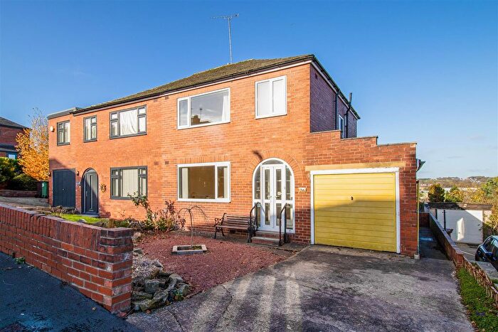 3 Bedroom Semi-Detached House For Sale In Gagewell Drive, Horbury, Wakefield, WF4