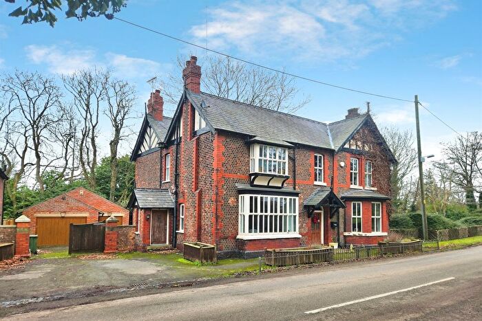 4 Bedroom Detached House For Sale In Grimsditch Lane, Whitley, WA4