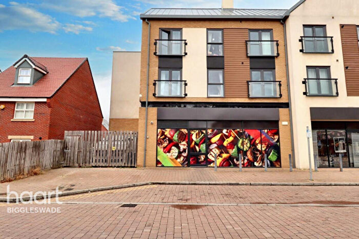 2 Bedroom Apartment For Sale In Sullivan Court, Biggleswade, SG18