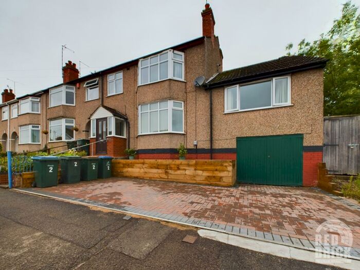 5 Bedroom Semi-Detached House To Rent In Oakfield Road, Coventry, West Midlands, CV6