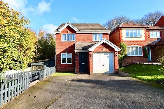 3 Bedroom Detached House For Sale In Tir-Berllan, Oakdale, NP12