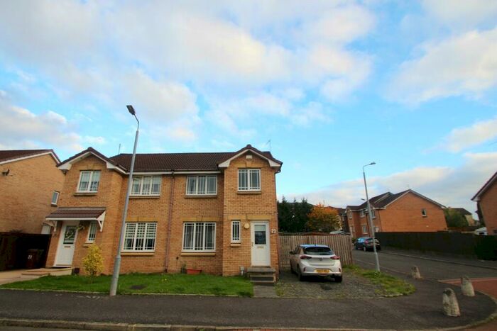 3 Bedroom Semi-Detached House To Rent In Whinhill Road, Glasgow, G53