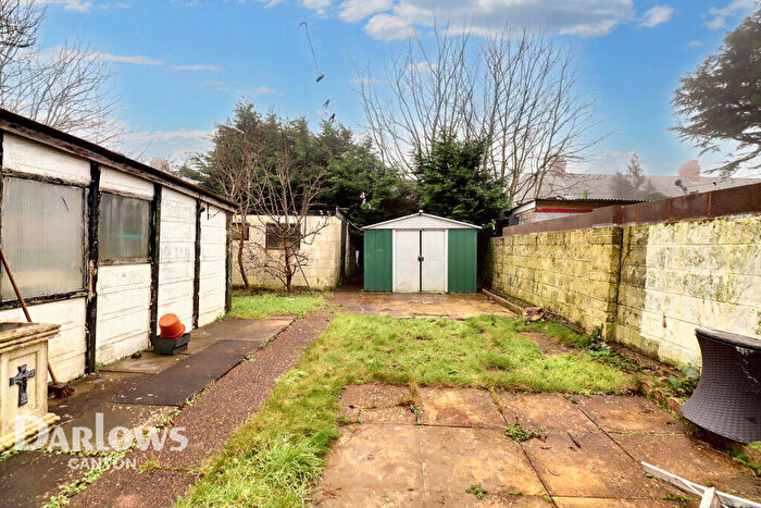 3 Bedroom End Of Terrace House For Sale In Llewellyn Avenue, Cardiff, CF5