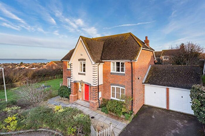 5 Bedroom Detached House For Sale In Ibis Close, Seasalter, Whitstable, CT5