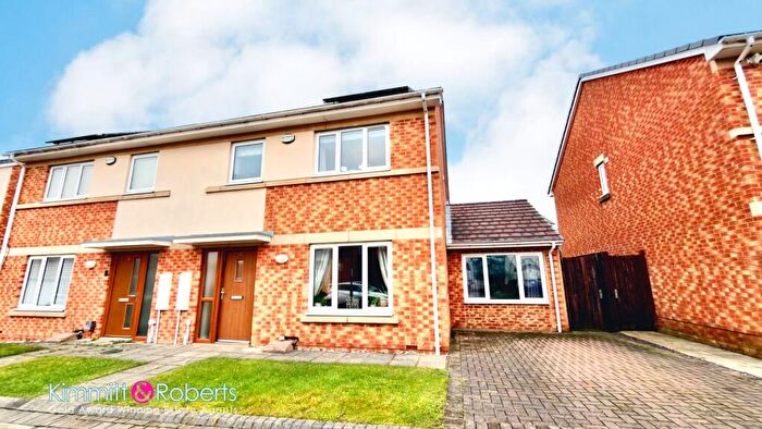 4 Bedroom Semi Detached House For Sale In Spring Drive, Houghton Le Spring, Tyne And Wear, DH5