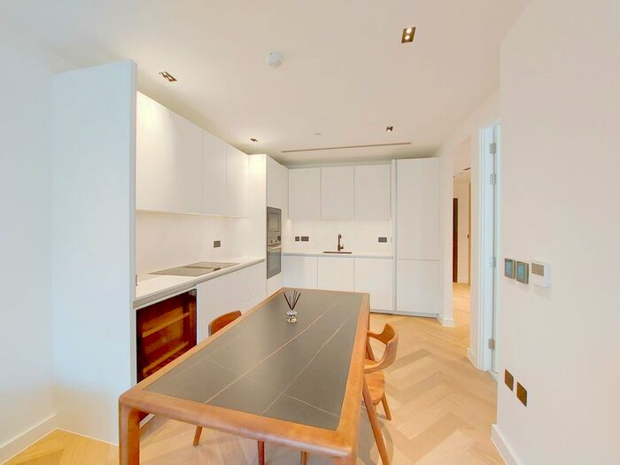 2 Bedroom Flat To Rent In Cluny Mews, Earls Court, London, SW5