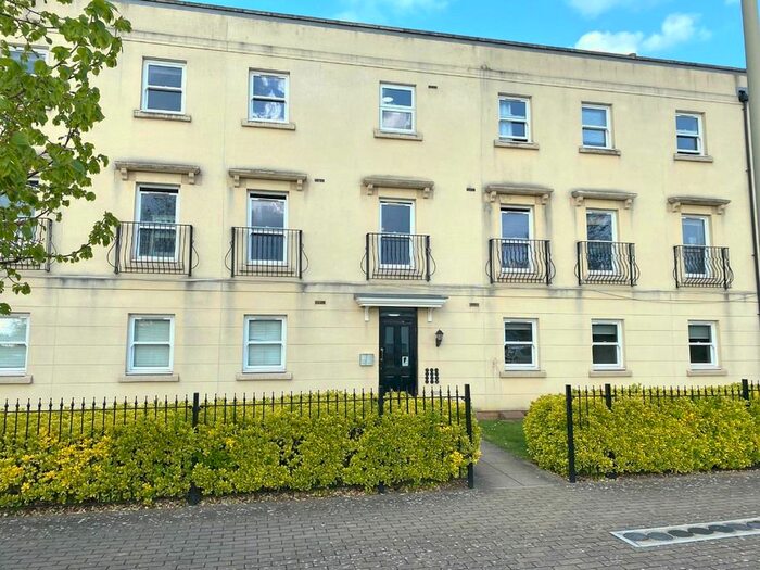 2 Bedroom Flat To Rent In Redmarley Road, Cheltenham, GL52